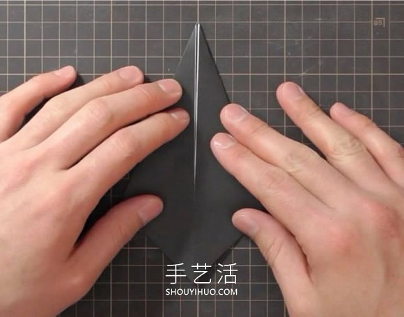 折紙嘴巴會動的烏鴉的折法視頻教程 -  rpnrmr.com