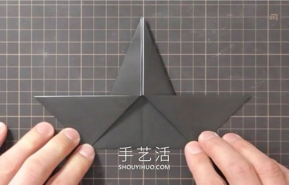 折紙嘴巴會動的烏鴉的折法視頻教程 -  rpnrmr.com