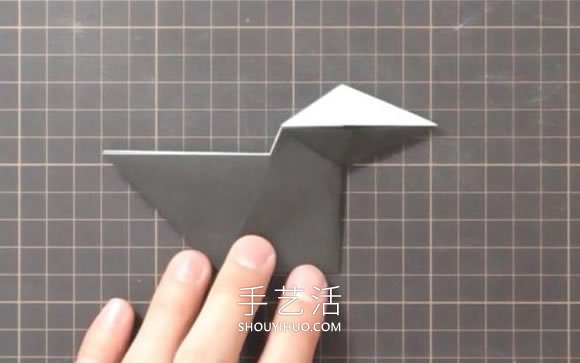 折紙嘴巴會動的烏鴉的折法視頻教程 -  rpnrmr.com