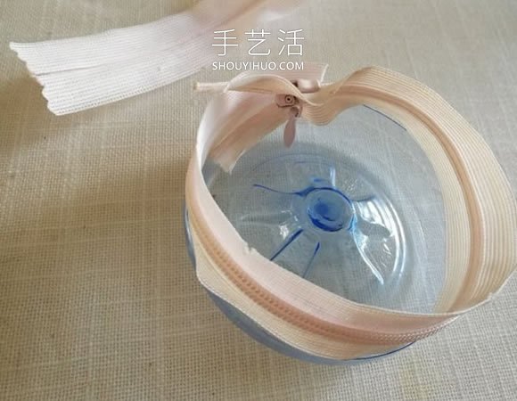 自制耳機(jī)包的方法 只需兩個(gè)塑料瓶廢物利用！ -  rpnrmr.com
