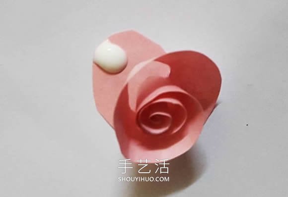 簡單自制紙玫瑰花球的方法圖解教程 -  rpnrmr.com