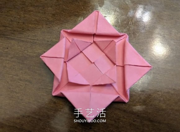 手工折紙扁平玫瑰花和葉子的折法圖解 -  rpnrmr.com