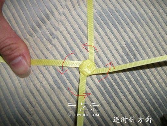 塑料包裝帶編織玫瑰花的方法圖解教程 -  rpnrmr.com