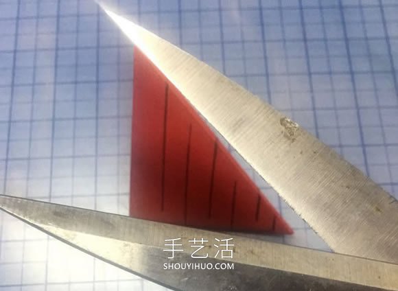 彩紙剪紙手工制作紙拉花掛飾的做法教程 -  rpnrmr.com