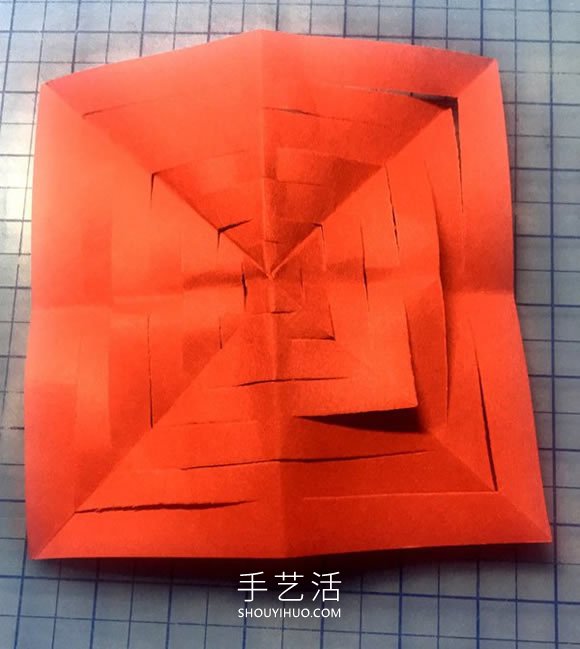 彩紙剪紙手工制作紙拉花掛飾的做法教程 -  rpnrmr.com