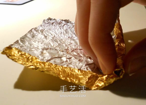 巧克力包裝紙手工制作金色玫瑰花的做法教程 -  rpnrmr.com