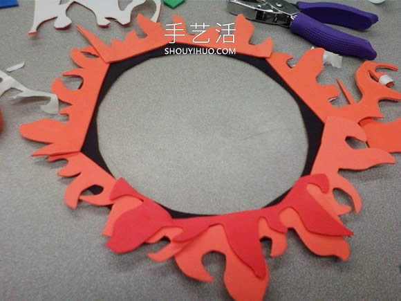 海綿紙手工制作馬戲團火環(huán)冰箱貼的做法教程 -  rpnrmr.com