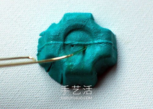 自制雞蛋托插花裝飾品的方法圖解教程 -  rpnrmr.com
