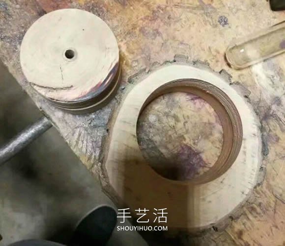 木樁手工制作創(chuàng)意花瓶的做法教程 -  rpnrmr.com