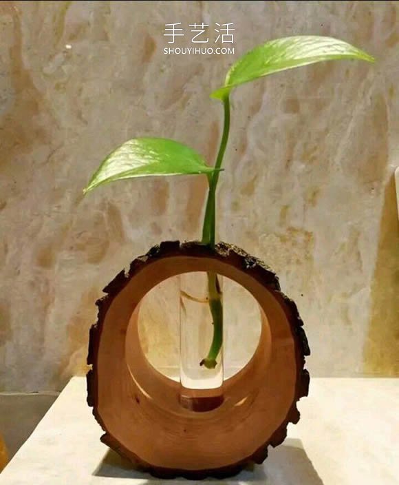 木樁手工制作創(chuàng)意花瓶的做法教程 -  rpnrmr.com