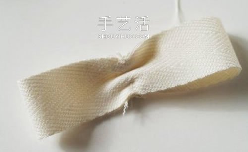 DIY簡(jiǎn)約串珠項(xiàng)鏈的方法圖解教程 -  rpnrmr.com