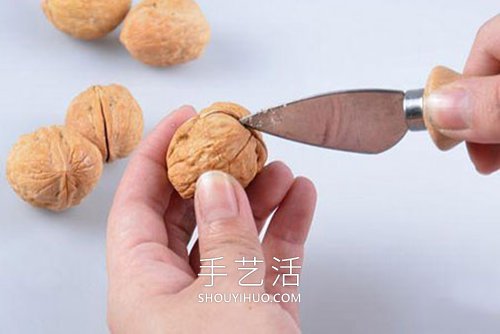 幼兒自制核桃殼帆船的方法圖解教程 -  rpnrmr.com