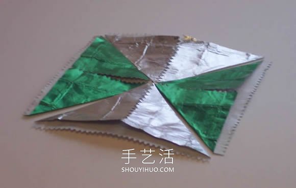 口香糖包裝紙廢物利用 自制小雨傘的方法圖解 -  rpnrmr.com