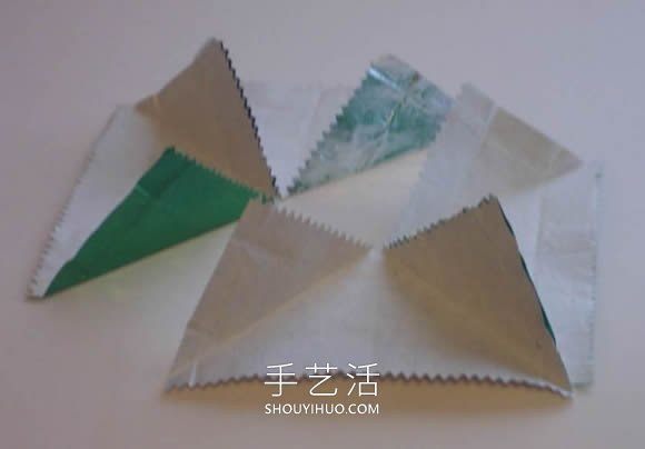 口香糖包裝紙廢物利用 自制小雨傘的方法圖解 -  rpnrmr.com