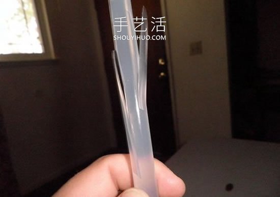 自制礦泉水瓶仿真花的方法圖解教程 -  rpnrmr.com
