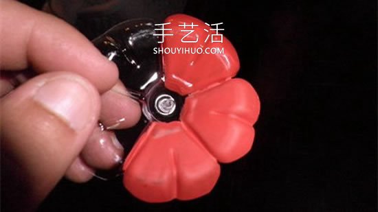 自制礦泉水瓶仿真花的方法圖解教程 -  rpnrmr.com