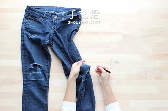 DIY改造破洞牛仔褲的方法圖解教程 -  rpnrmr.com
