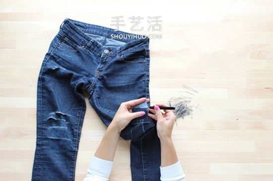 DIY改造破洞牛仔褲的方法圖解教程 -  rpnrmr.com