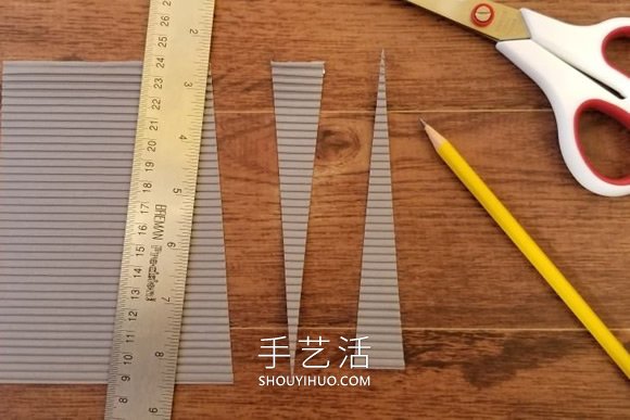 自制瓦楞紙串珠手鏈的方法圖解教程 -  rpnrmr.com