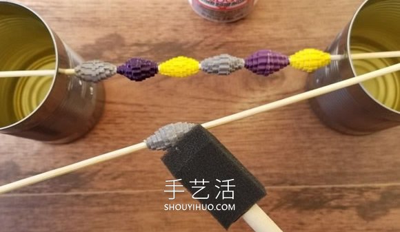 自制瓦楞紙串珠手鏈的方法圖解教程 -  rpnrmr.com