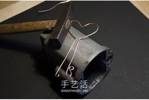 銅線手工制作愛心鑰匙吊墜的做法教程 -  rpnrmr.com