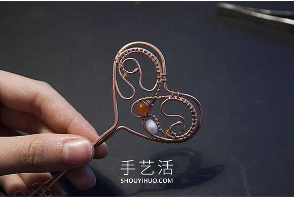 銅線手工制作愛心鑰匙吊墜的做法教程 -  rpnrmr.com