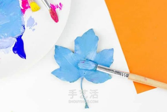 幼兒園手工制作秋天樹葉印畫的做法教程 -  rpnrmr.com