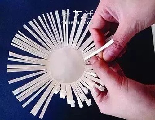 幼兒園手工制作重陽節(jié)菊花花瓶的做法教程 -  rpnrmr.com
