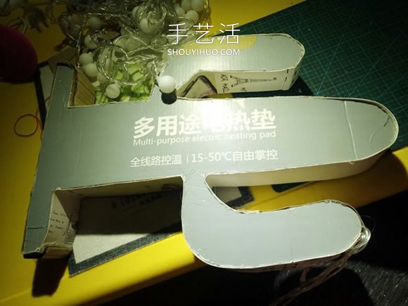自制硬紙板仙人掌燈飾的方法圖解教程 -  rpnrmr.com