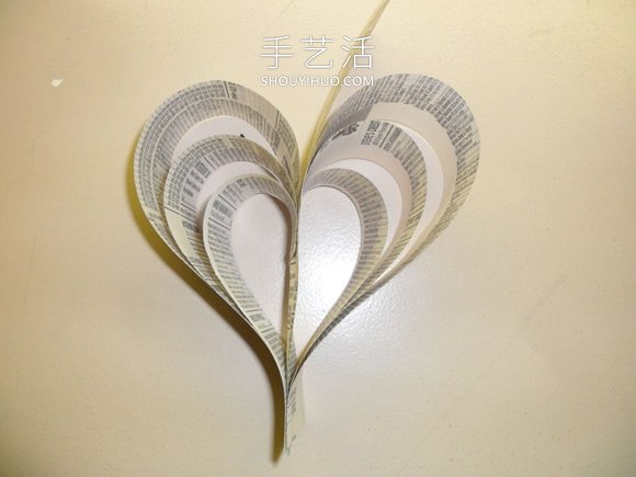 舊書手工制作立體愛心裝飾的做法教程 -  rpnrmr.com