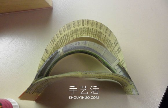 舊書手工制作立體愛心裝飾的做法教程 -  rpnrmr.com