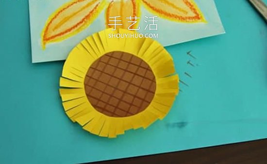 幼兒園手工制作向日葵畫的做法教程 -  rpnrmr.com