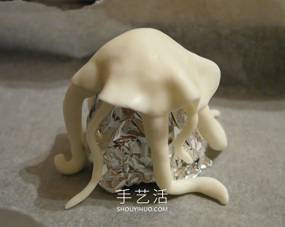 自制逼真的粘土水母的方法圖解教程 -  rpnrmr.com