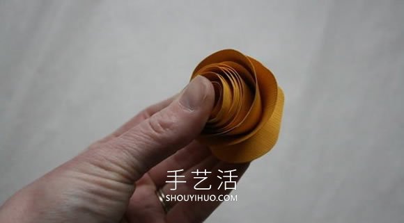 兒童手工制作卷紙花的簡單做法教程 -  rpnrmr.com