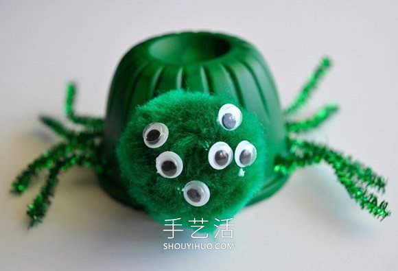 幼兒用果凍杯制作萬(wàn)圣節(jié)變異蜘蛛的做法教程 -  rpnrmr.com