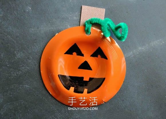 自制萬圣節(jié)塑料杯南瓜燈的方法圖解教程 -  rpnrmr.com