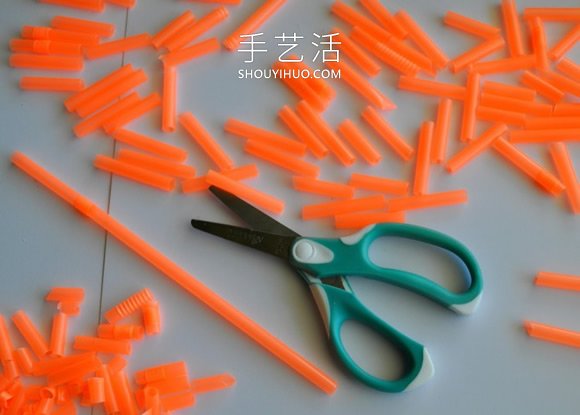 吸管手工制作萬圣節(jié)南瓜燈的做法教程 -  rpnrmr.com