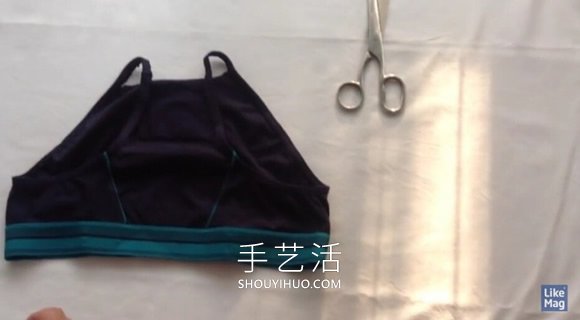 舊的三角褲巧改造 DIY運動內(nèi)衣的方法圖解！ -  rpnrmr.com