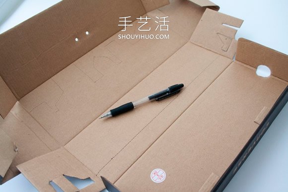 鞋盒手工制作兒童小飾品架子的做法教程 -  rpnrmr.com
