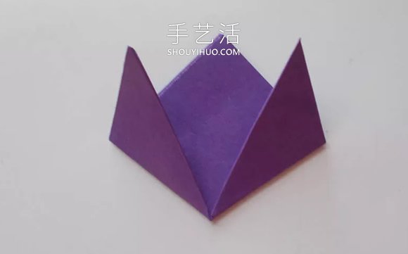 折紙制作母親節(jié)郁金香賀卡的做法教程 -  rpnrmr.com