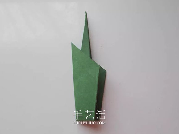 折紙制作母親節(jié)郁金香賀卡的做法教程 -  rpnrmr.com