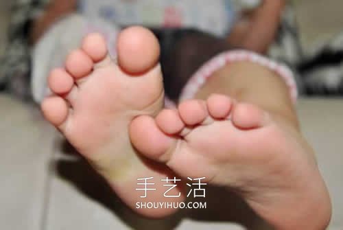 只要腳丫就足夠！簡(jiǎn)單可愛(ài)萬(wàn)圣節(jié)幽靈畫法 -  rpnrmr.com