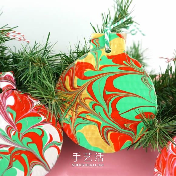 硬紙板廢物利用制作圣誕球裝飾的做法教程 -  rpnrmr.com