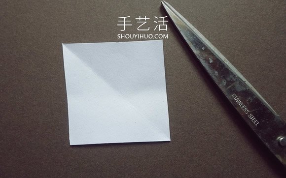 簡單手工制作閃光貼紙的做法教程 -  rpnrmr.com