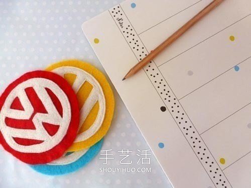 厚氈布手工制作大眾車標(biāo)杯墊的做法教程 -  rpnrmr.com