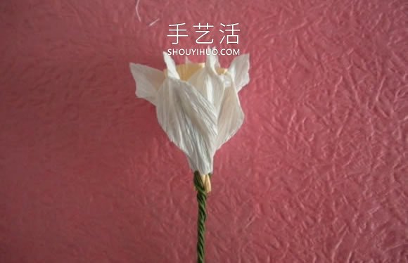 簡單自制皺紋紙水仙花的方法圖解教程 -  rpnrmr.com