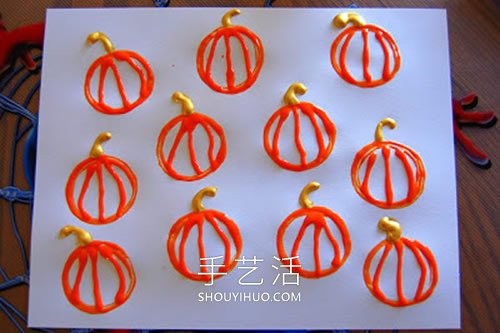 用卷紙筒畫萬圣節(jié)南瓜的簡單方法圖解 -  rpnrmr.com