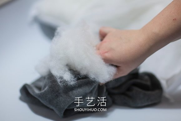 舊運動褲改造制作愛心墊子的方法圖解 -  rpnrmr.com