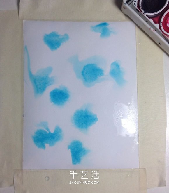 用鹽和水彩手工制作創(chuàng)意感恩卡的做法教程 -  rpnrmr.com