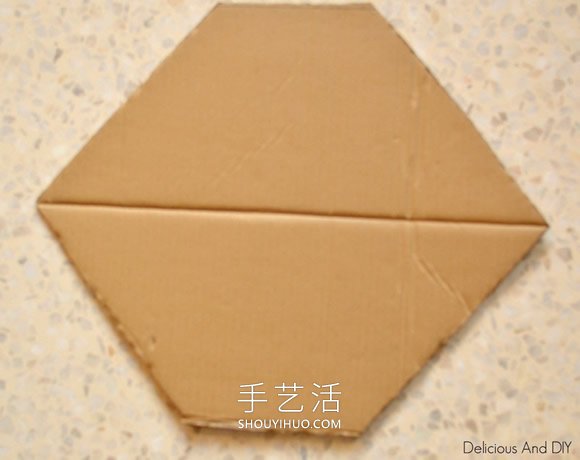 簡(jiǎn)單DIY六角形圖案墻飾的做法教程 -  rpnrmr.com